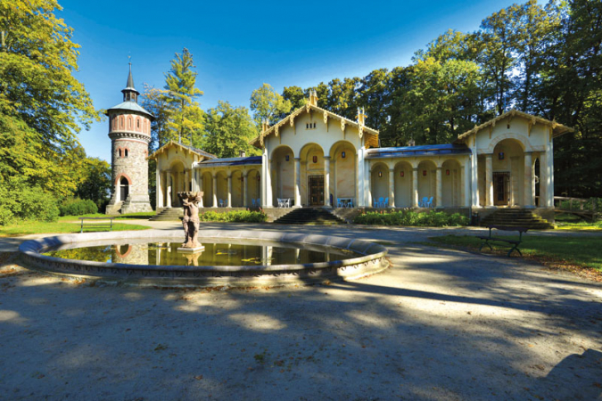 Vodárenská věž s oranžerií