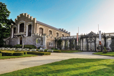 Alšova jihočeská galerie