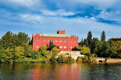 Thunovský zámek v Klášterci nad Ohří