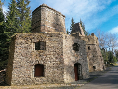 Vápenka na trase Loučná pod Klínovcem