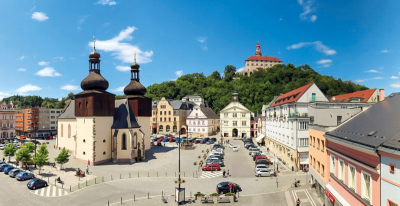 Náchod – zámek a podzámčí