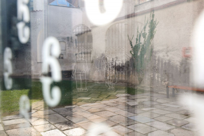 Pohled do výstavy Jindry Vikové