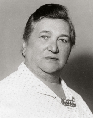 Prarodiče Katzovi, Anna, 1936 