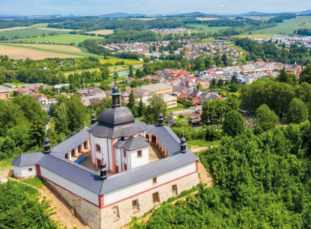 Pohled na Letohrad od kaple Jana Nepomuckého