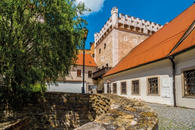 Park Parkán, pohled na Dolní bránu