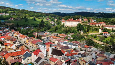 Do Vimperka za zábavou i historií