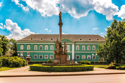 Státní zámek Dačice a loreta na Havlíčkově náměstí