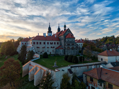 Zámek a bazilika sv. Prokopa
