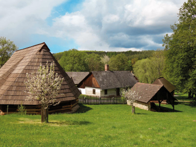 Malebný Skanzen Vysoký Chlumec