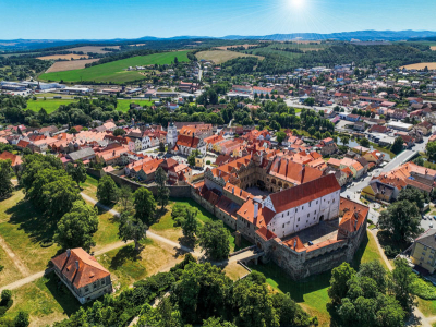 Historické město Horšovský Týn se zámkem
