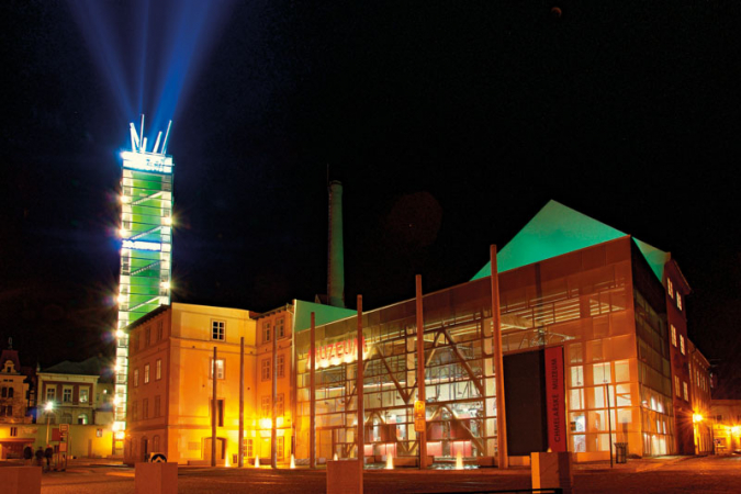 Muzeum chmielu - widok w nocy