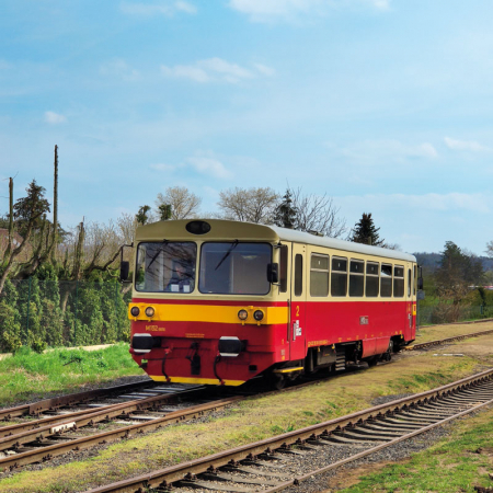 Motorový vůz řady 810
