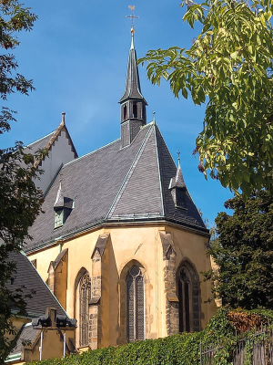 kostel sv. Apolináře, Apolinářská, Praha 2, 
k. ú. Nové Město – střecha presbytáře