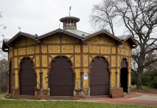 Letenský kolotoč 