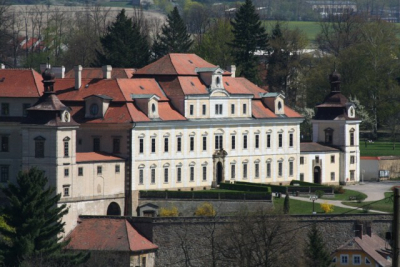 Kolowratský zámek