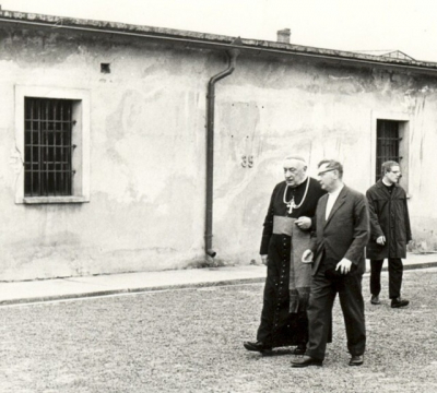 Návštěva kardinála litoměřického
v Malé pevnosti Terezín