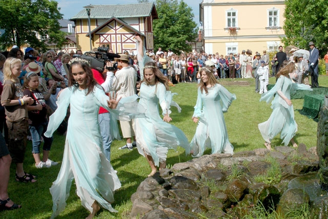 Skupina Olympic zahájí lázeňskou sezonu v Klášterci nad Ohří