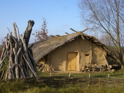 Centrum archeologii eksperymentalnej Všestary