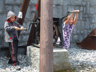 Muzeum obuvi a kamene ve Skutči