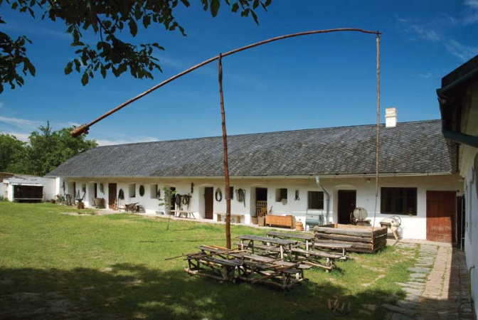 Soubor staveb lidové architektury Příkazy