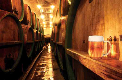 /jpg/galerie/velky/10821_meet-the-pilsner-urquell-legend.jpg