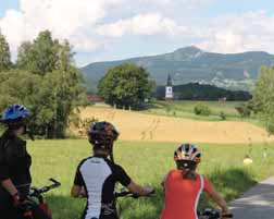 nova-cyklomagistrala-privita-cyklisty-na-ceskolipsku!