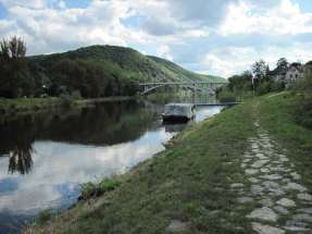 Zbraslav, na soutoku Vltavy a Berounky
