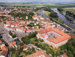 Ochutnejte roudnické víno i krásy Podřipska