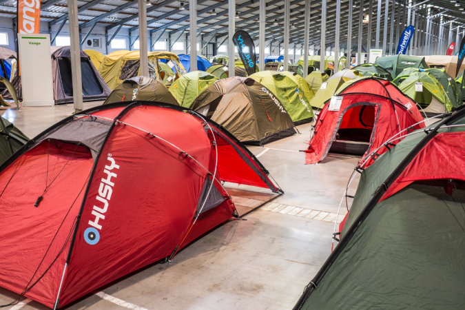 Největší Výstava stanů a vybavení do přírody láká na 115 značek