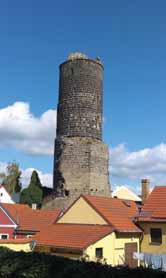 Praha i Říp na dohled