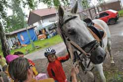 Na Hradecko honem, Tatrou nebo s kolem