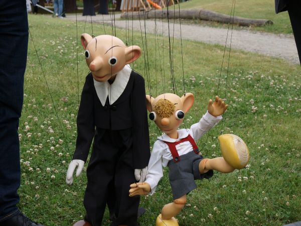 Trojská botanická zahrada otevřela Stezku osobností