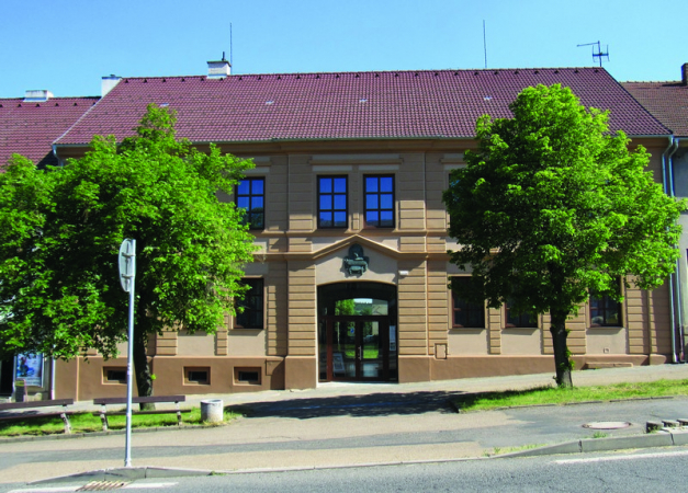 Visit the town of Zbiroh