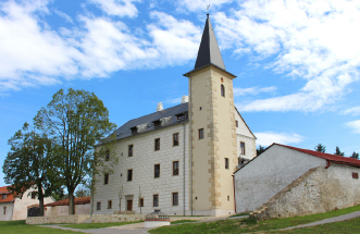Muzeum autíček v Přísece