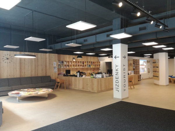 Informační a dopravní centrum Podřipska