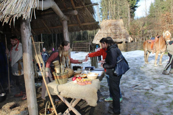 Hromnice v Pravěké osadě Křivolík