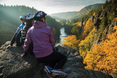 Cyklisté u Svatošských skal