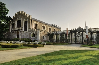 Kamil Lhoták i jego świat