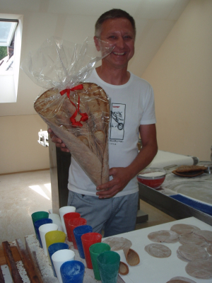 Výrobce s dárkovým balením štramberských uší