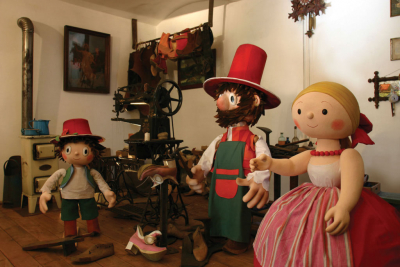 Rumcajsova stezka, Rumcajsova ševcovna, Jičín