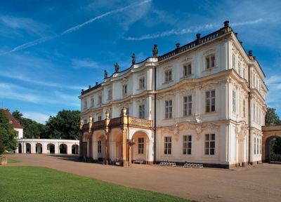 Státní zámek Ploskovice
