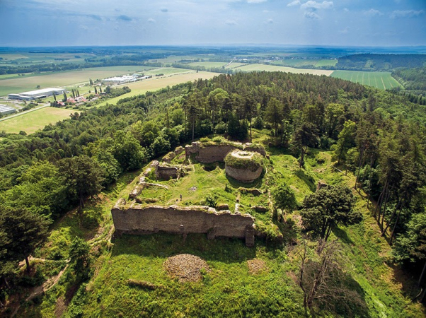 Zřícenina hradu Cvilín (Šelenburk)