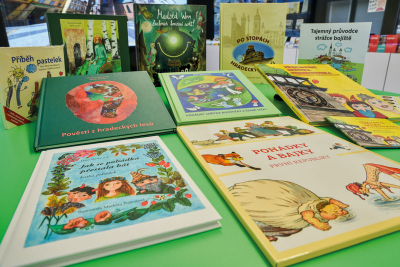 Pohádkové čtení z našeho infocentra