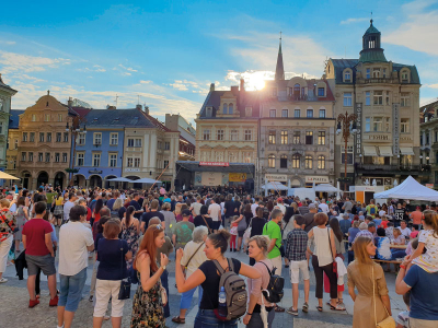 Koncert na náměstí