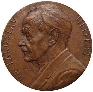 Pamětní medaile na Jaroslava Helferta