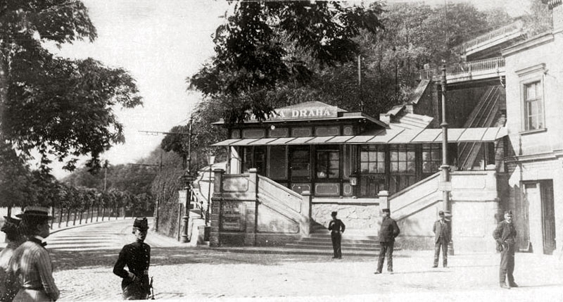 Dolní stanice lanovky na Letnou kolem roku 1905