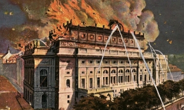 Proč hořelo Národní divadlo?