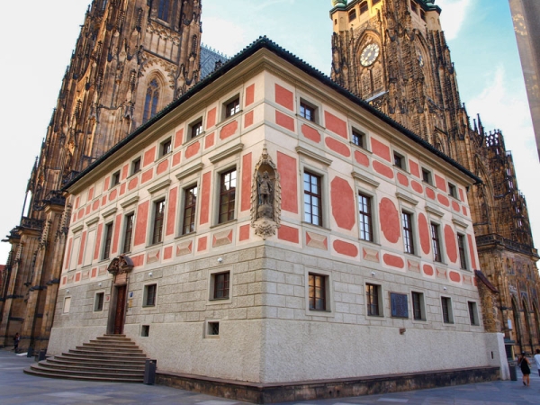 Budova prepozitury, Metropolitní kapitula pod katedrálou na Pražském hradě
