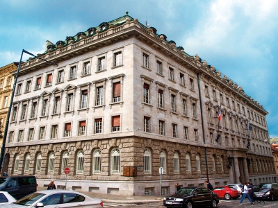 Petschkův palác v Praze (dnes Ministerstvo průmyslu a obchodu)