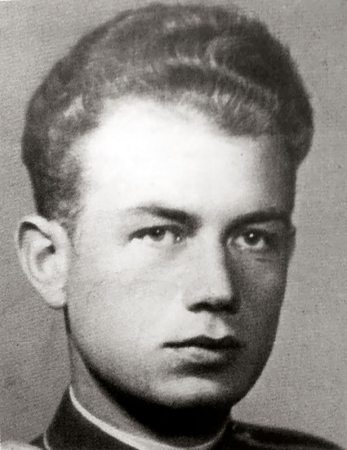Vladimír Panoš, poručík protektorátního vládního vojska, 1943